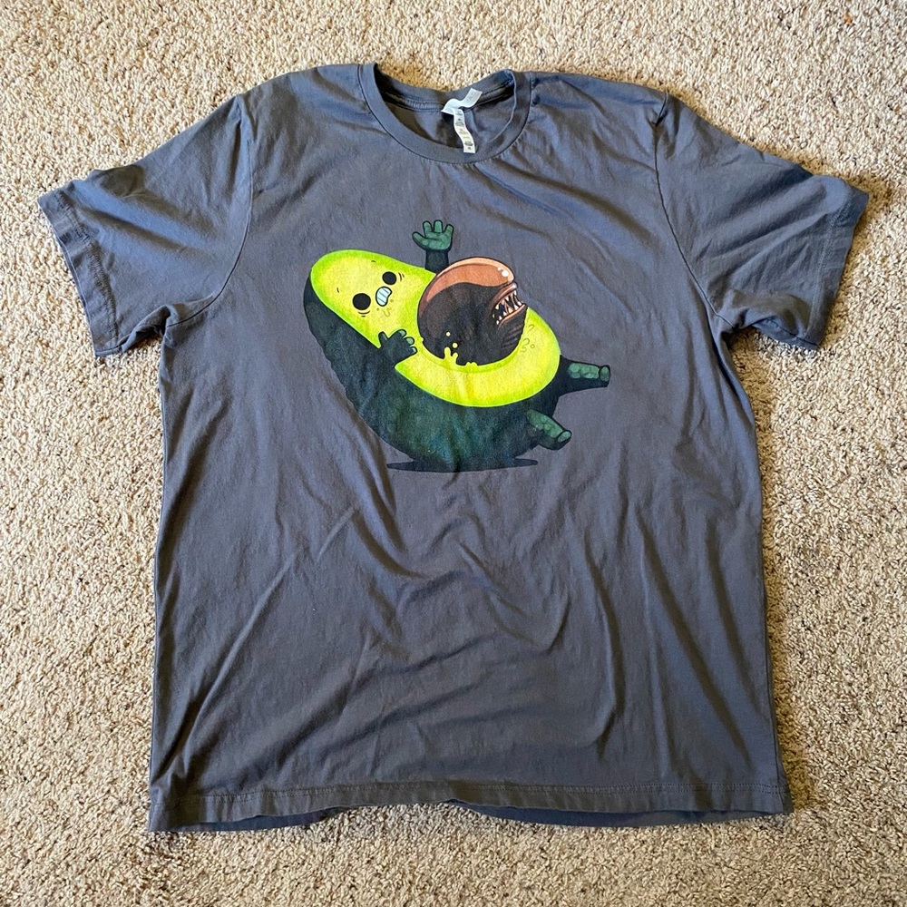Men’s Graphic Tee Shirt Size 2XL
